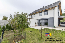 Atrakcyjny bliźniak ok. 146 m2 Łężyca